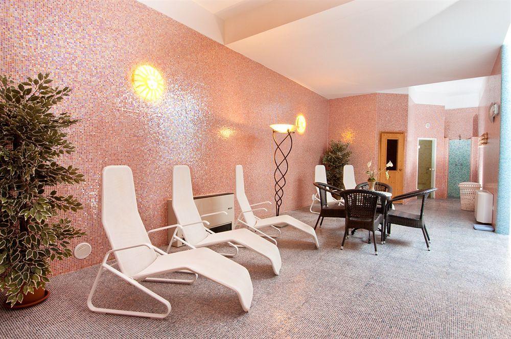 Hotel Le Ginestre Family & Wellness Vieste Exterior foto