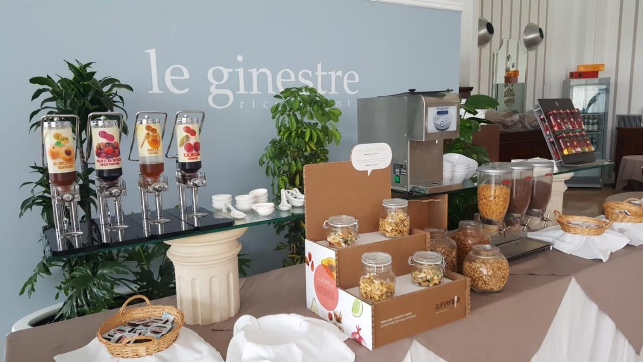 Hotel Le Ginestre Family & Wellness Vieste Exterior foto